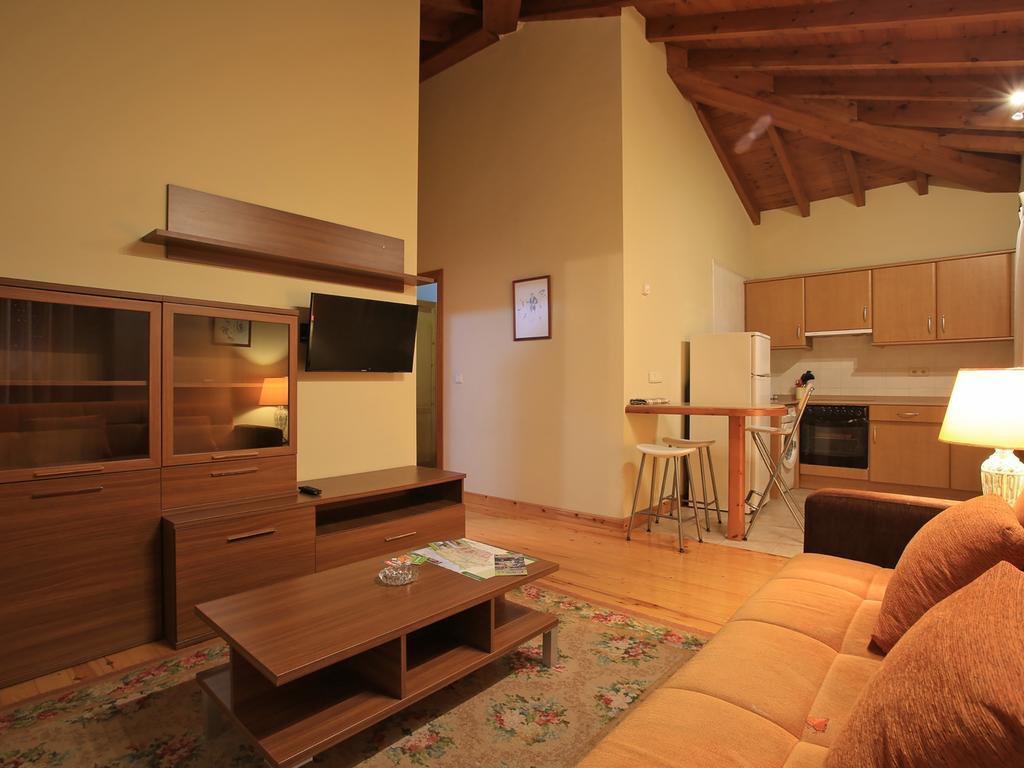 Onís El Puentin Del Sella Con Wifi Y Parking Gratuito 아파트 객실 사진
